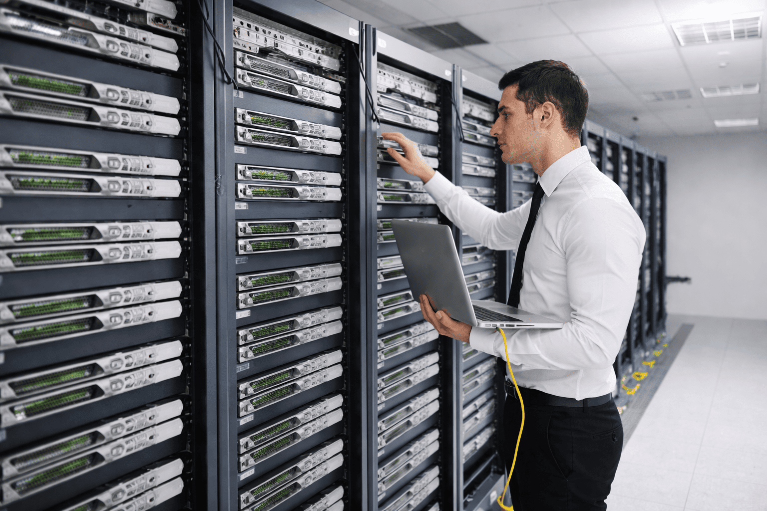 Для чего нужен сервер