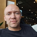 Михаил Новак